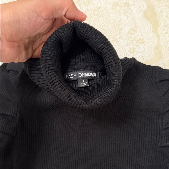 Fashion Nova Black Ribbed Maxi Dress - Picture 3 of 3